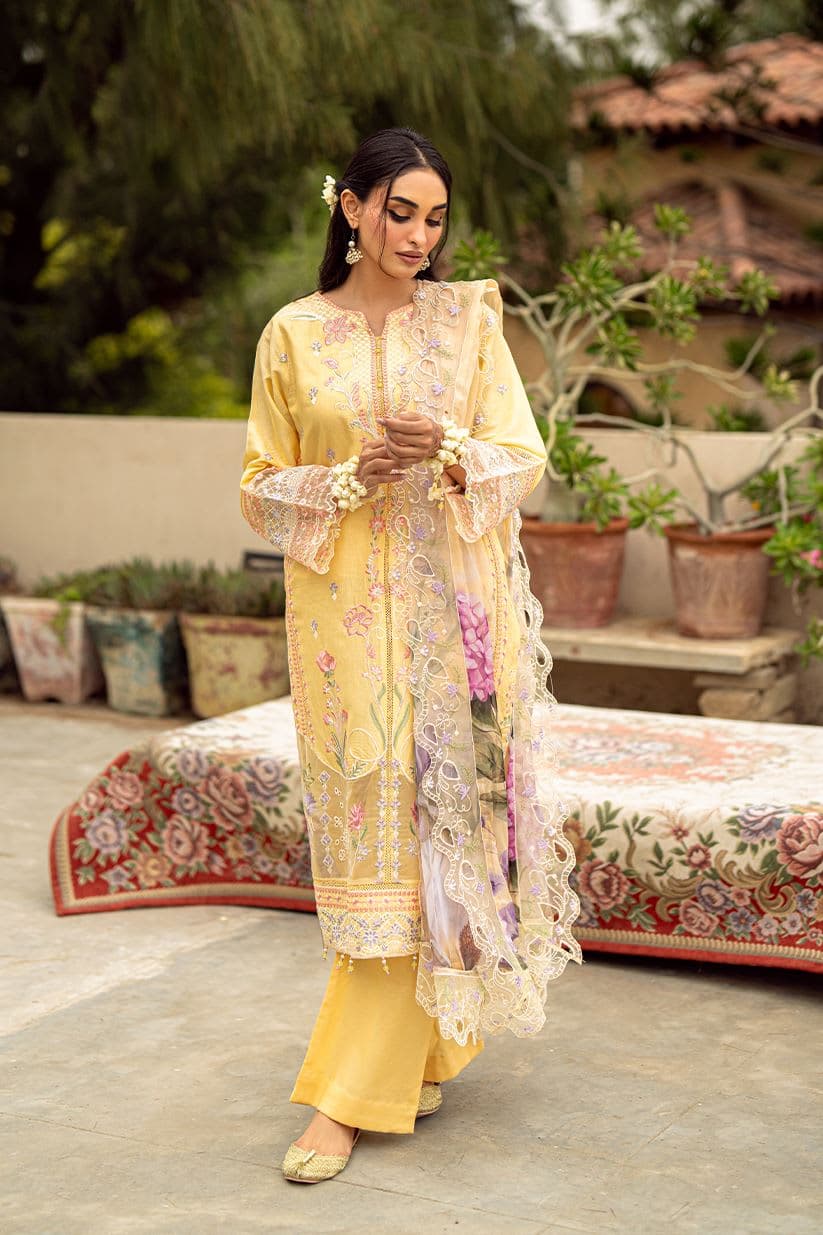 Guzel Fashion — “SURKHAAB” Collection