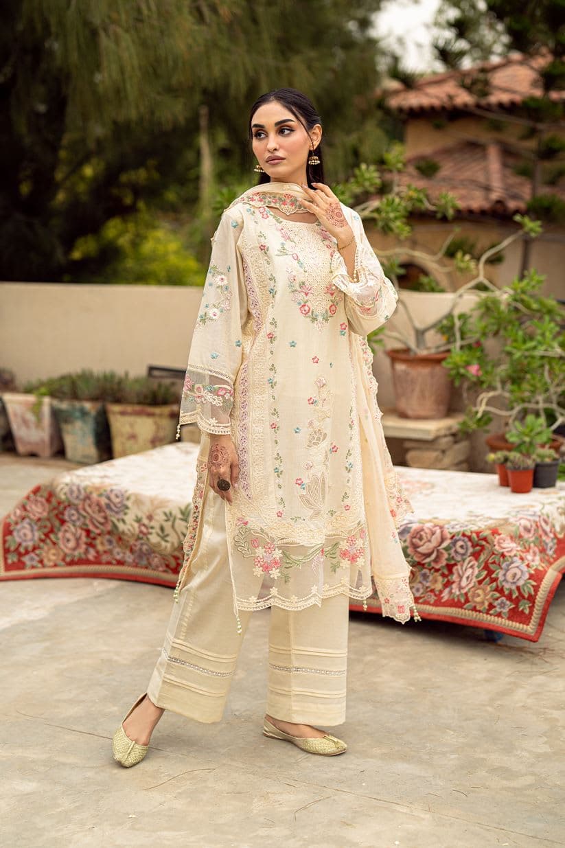 Guzel Fashion — “SURKHAAB” Collection