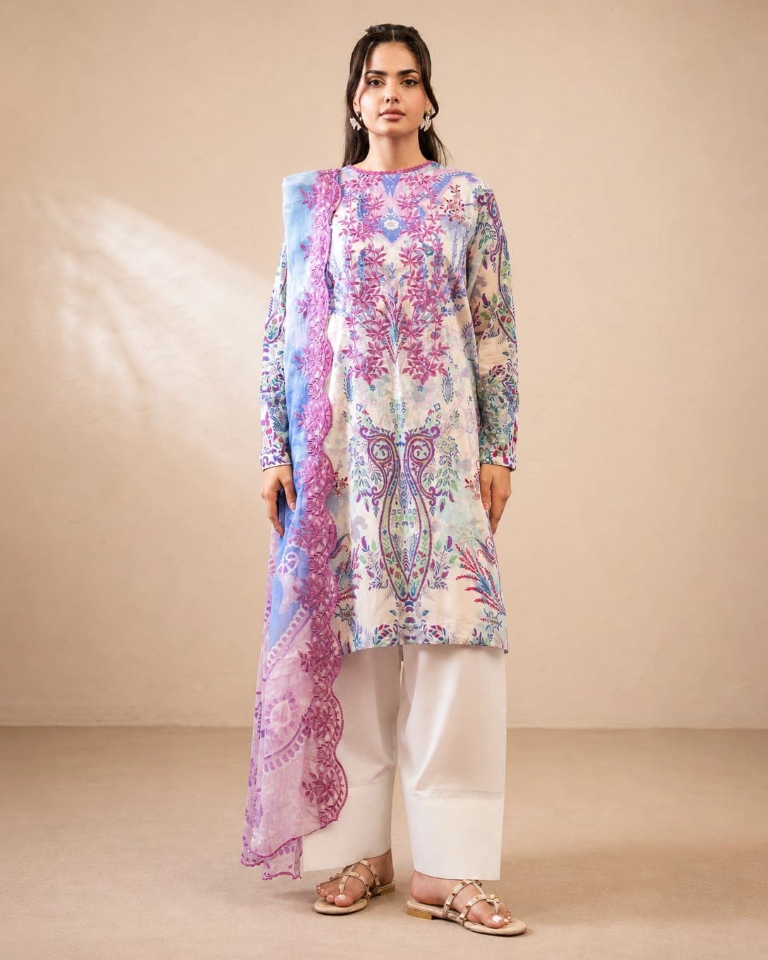 GullNar 3PC Unstitched Lawn Suit - Paisley Floral