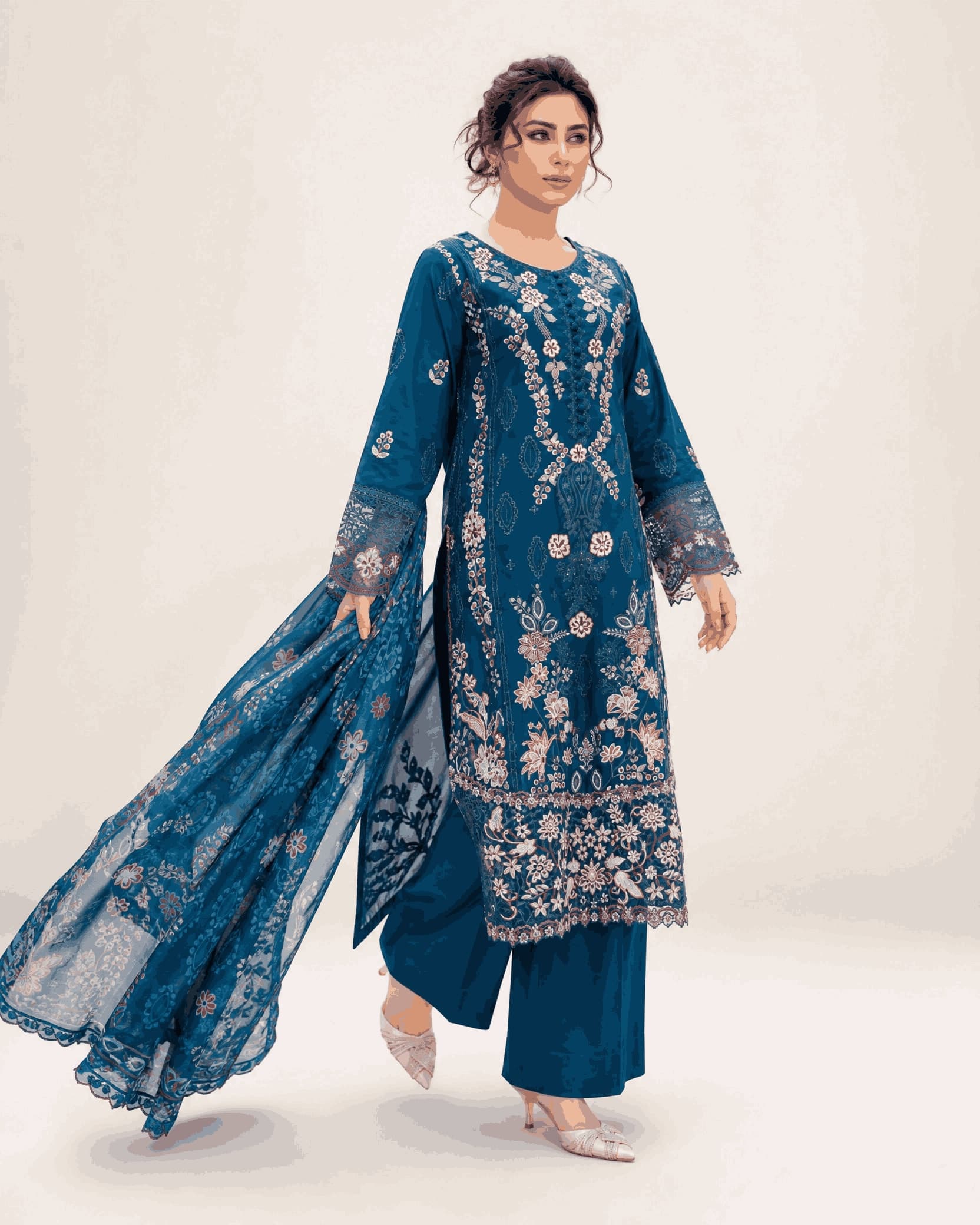 Munira Collection Erish Lawn Suit with Printed Voil Dupatta
