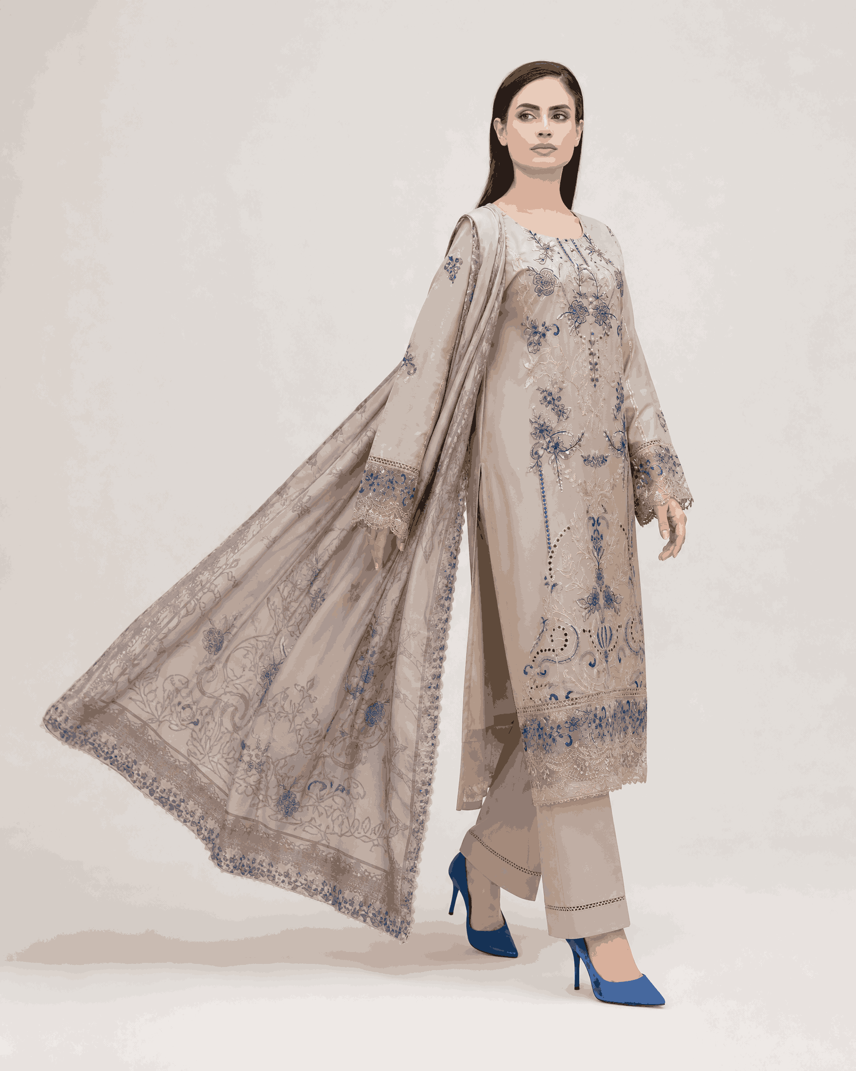 Munira Collection Erish Lawn Suit with Printed Voil Dupatta